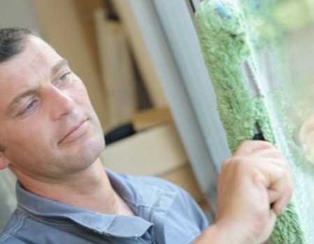 Why Consistent Window Cleaning Saves You Time and Money